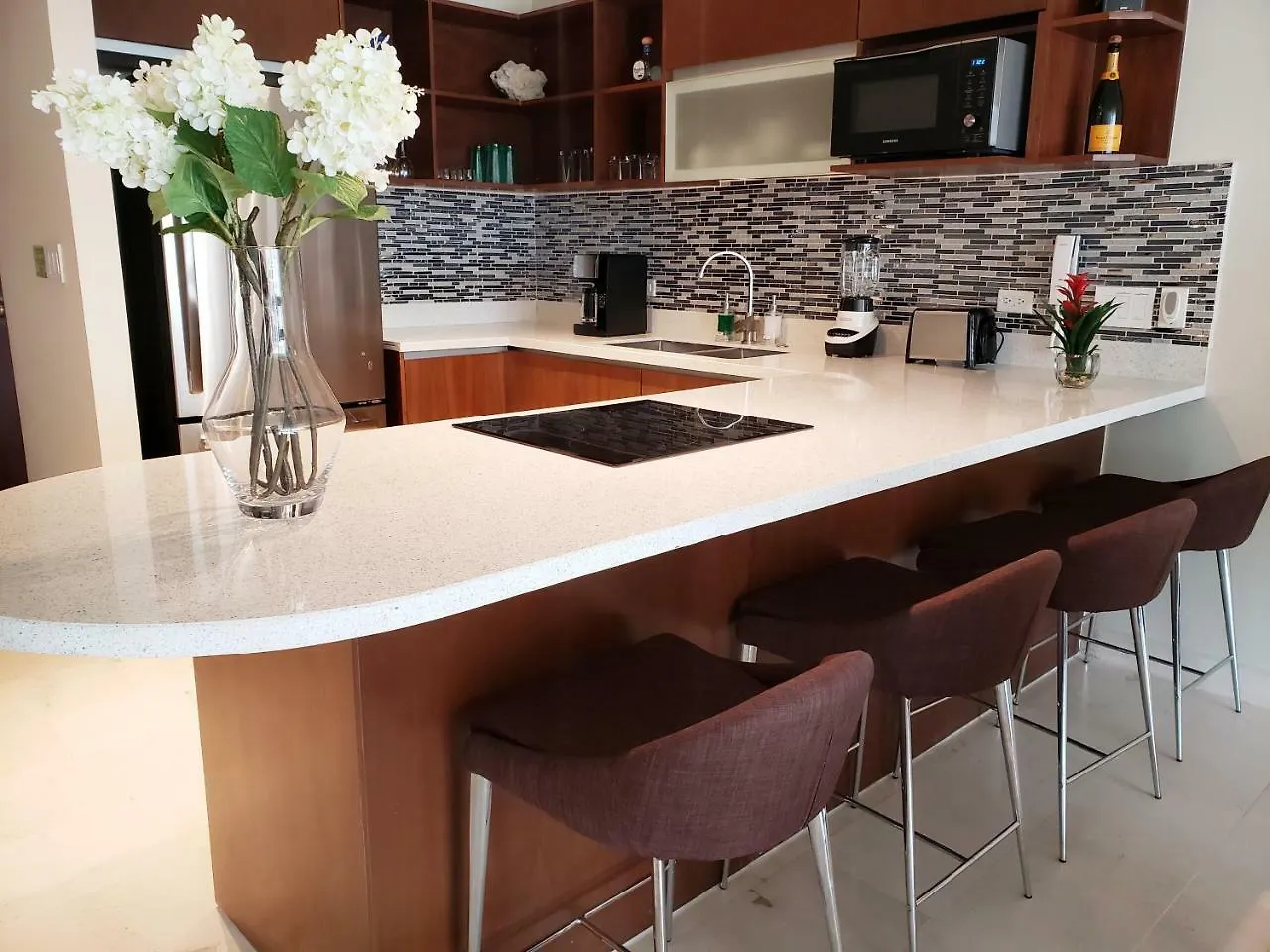 Well Located 2 Bedroom In Miranda Brand New Building By Happy Address Playa del Carmen Apartment